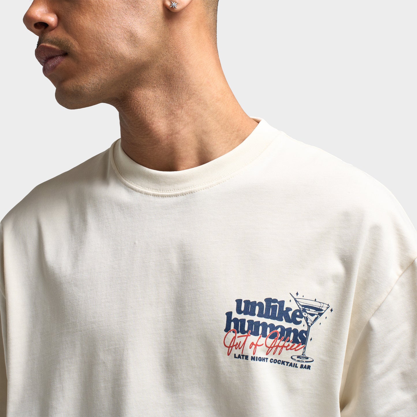 Unlike Humans Cocktail T-Shirt Graphique / Crème