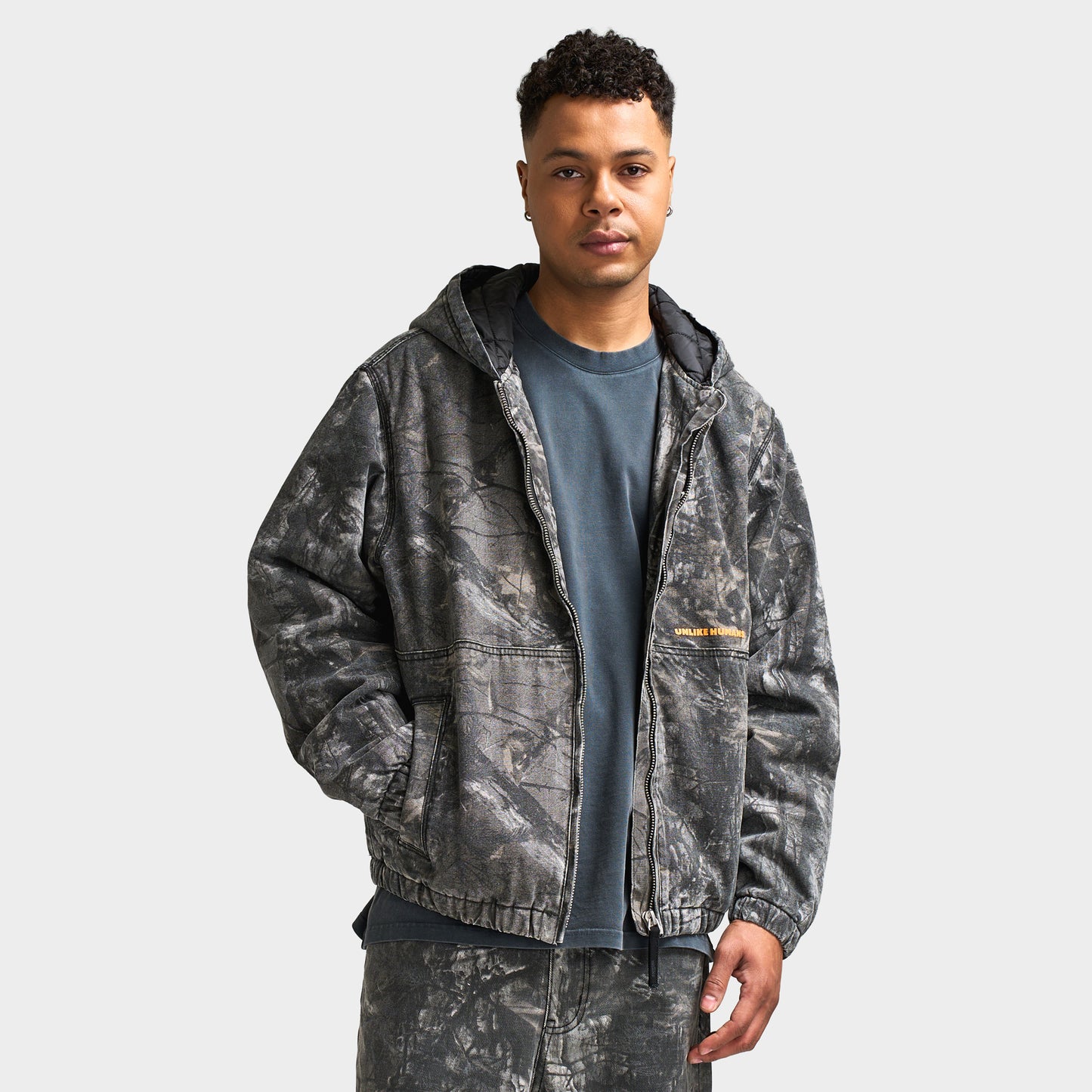 Unlike Humans Veste / Woodland