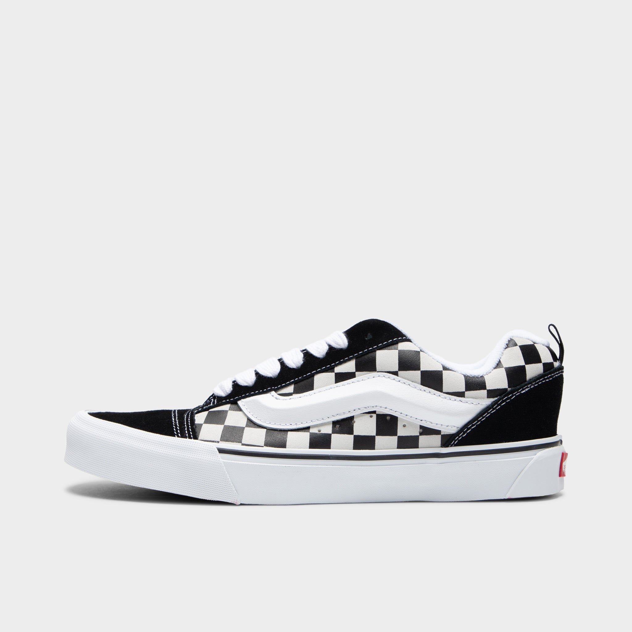 スケートボード Vans Knu Skool Black/True White 11.0 Vans Knu Skool Black / True White – JD Sports