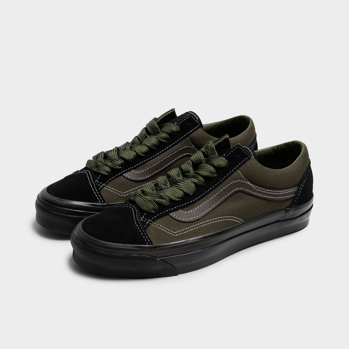 Vans LX Old Skool 36 Noir / Feuille de vigne