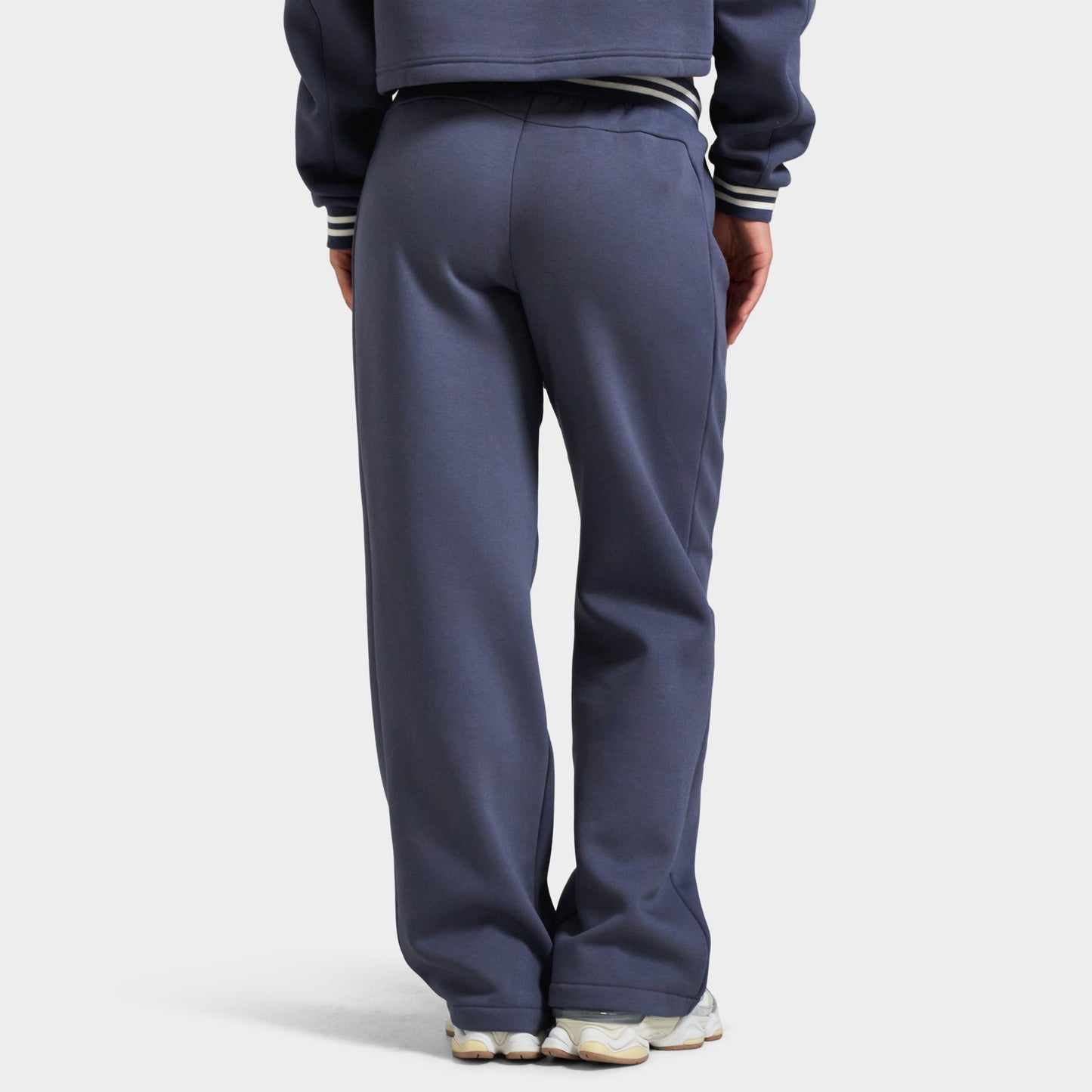 New Balance Ribbed Straight Leg Pant / Meteorite
