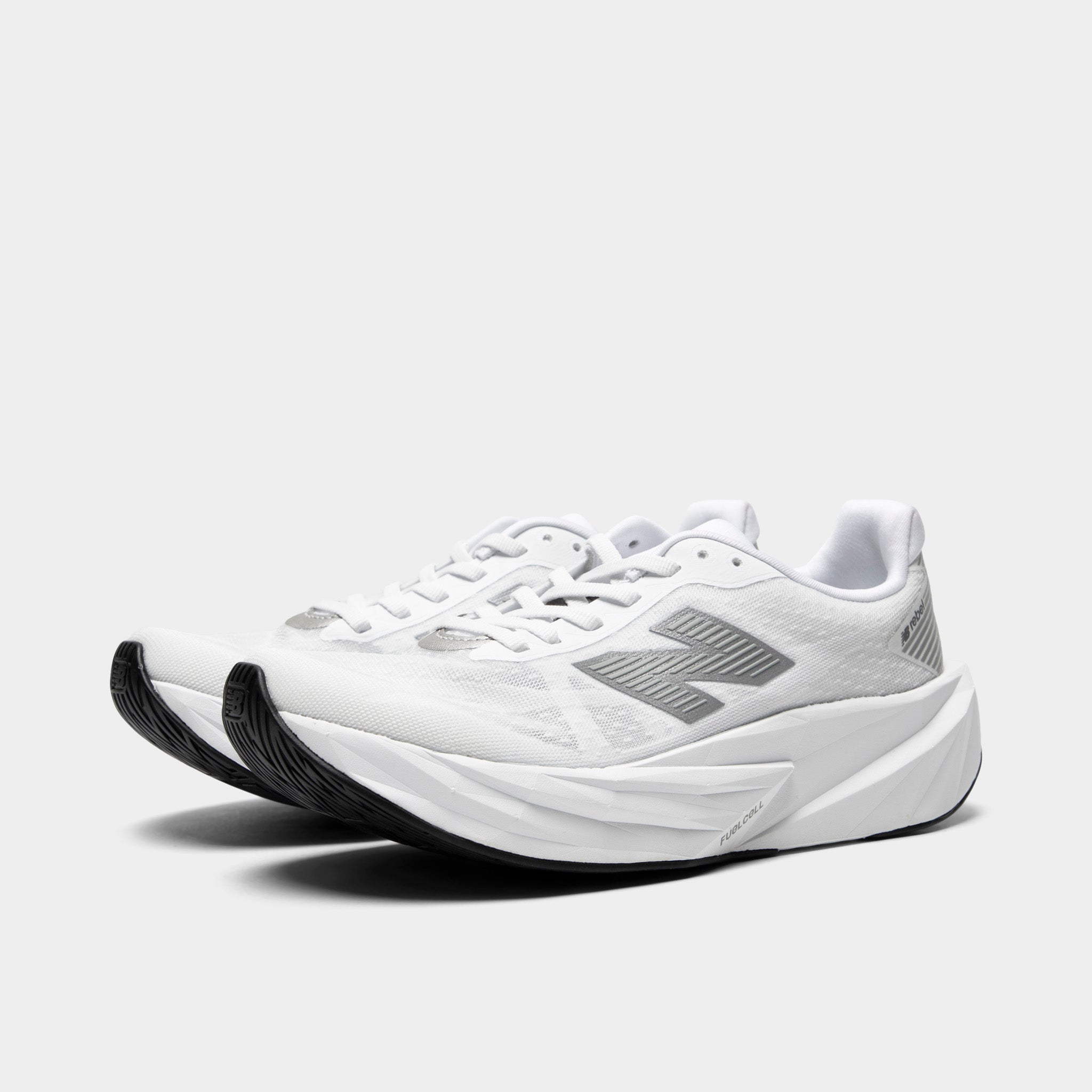 New Balance Women's Fuelcell Rebel v5 / White – JD Sports