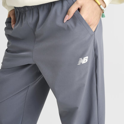 New Balance Women's Linear Woven Pant / Dark Arctic