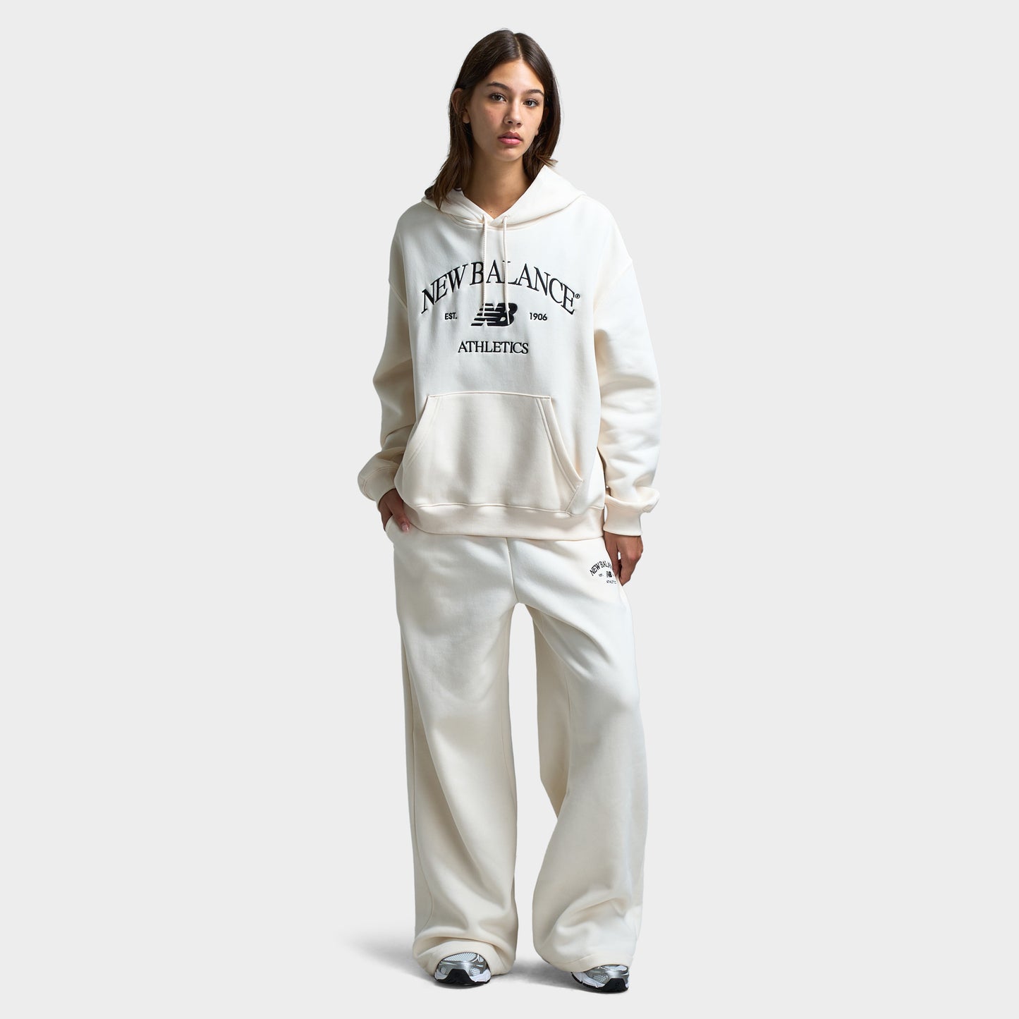 New Balance Women's Athletic Pullover Hoodie / Permafrost