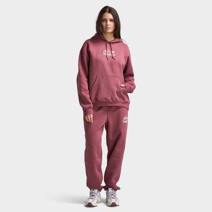 New Balance Women's Script Graphic Hoodie / Red