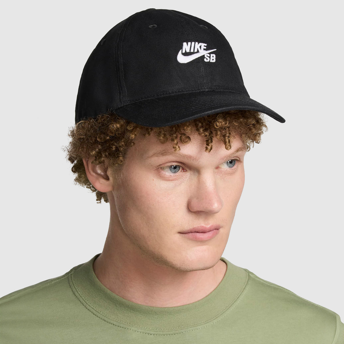 Nike SB Unstructured Flat Bill Cap Black / White | JD Sports