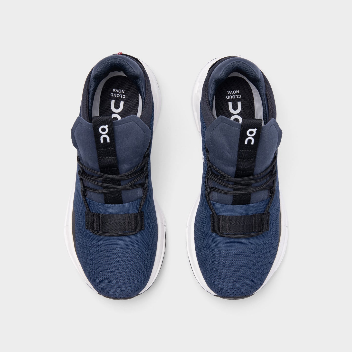 On Women's Cloudnova Navy / White