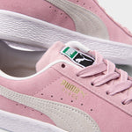 Hot pink cheap puma suede
