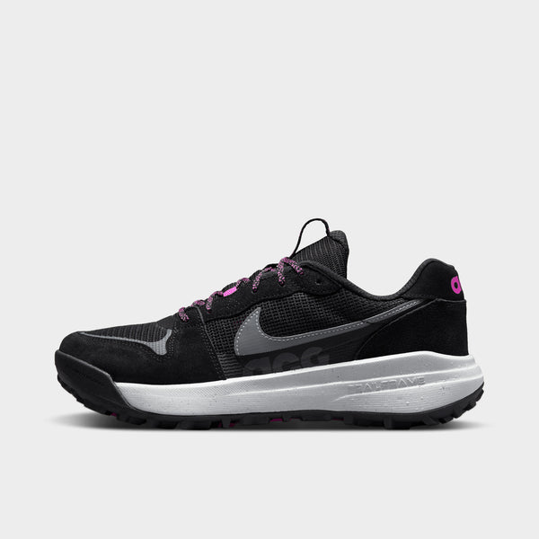 nike acg