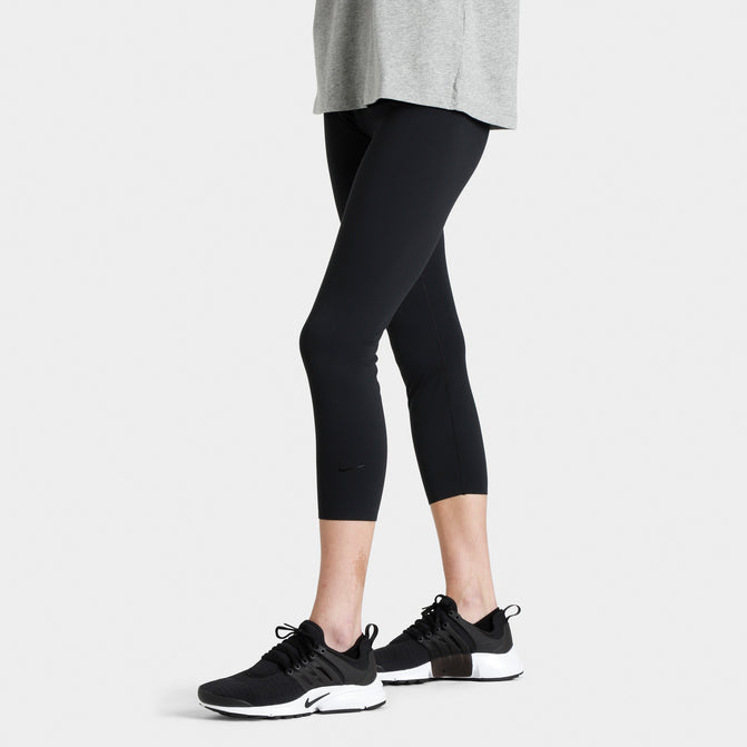 Nike women's sculpt hyper crop leggings discount