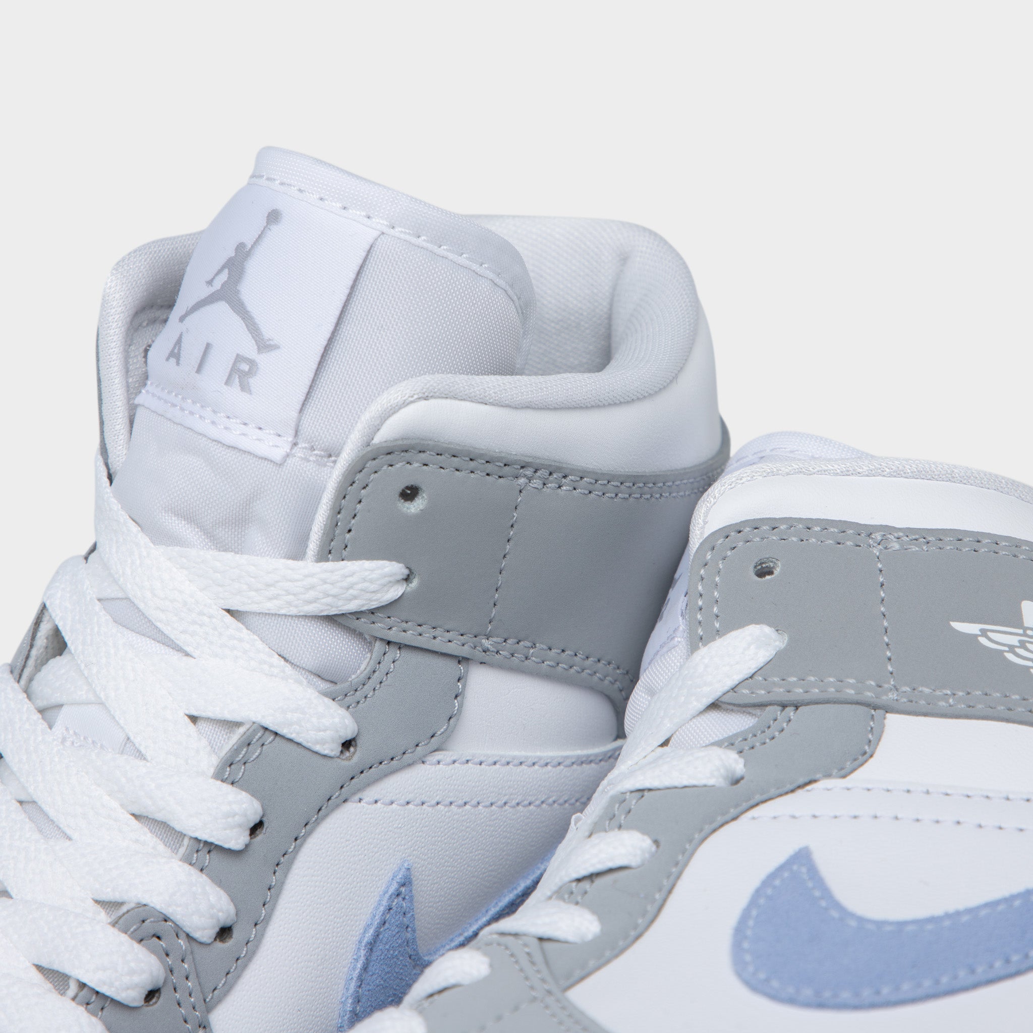Jordan Women's 1 Mid White / Aluminum - Wolf Grey – JD Sports