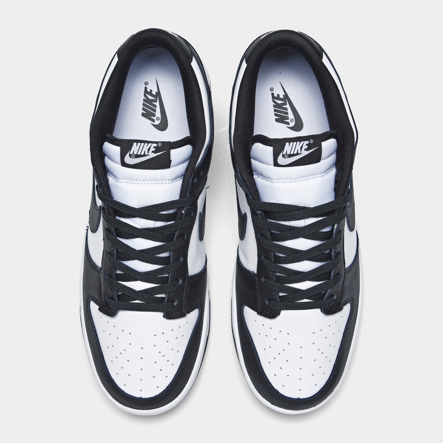 Nike Dunk Low Retro White / Black - White