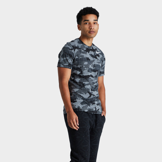 Nike camo outlet training top