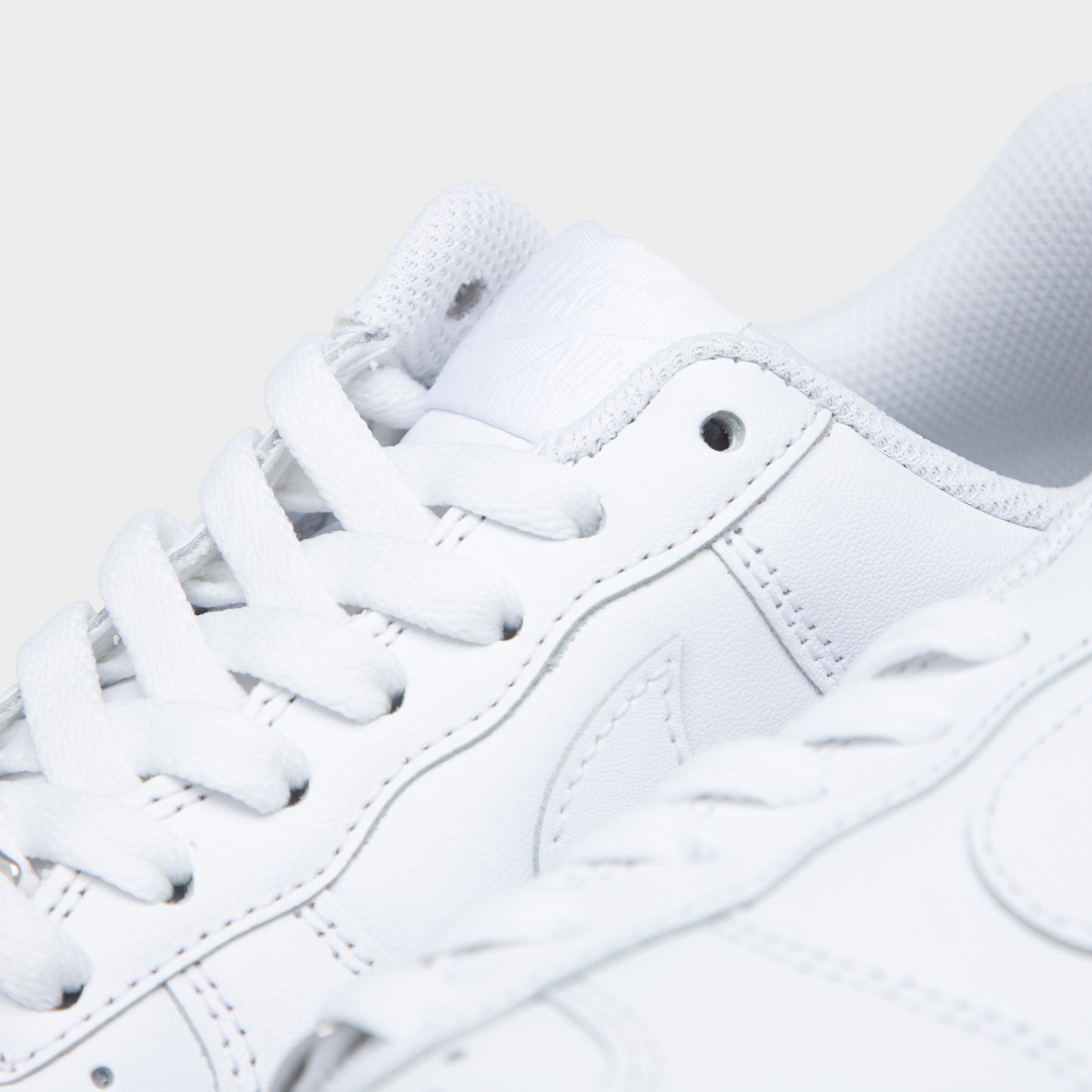 Nike Air Force Femmes 1 '07 / Blanc