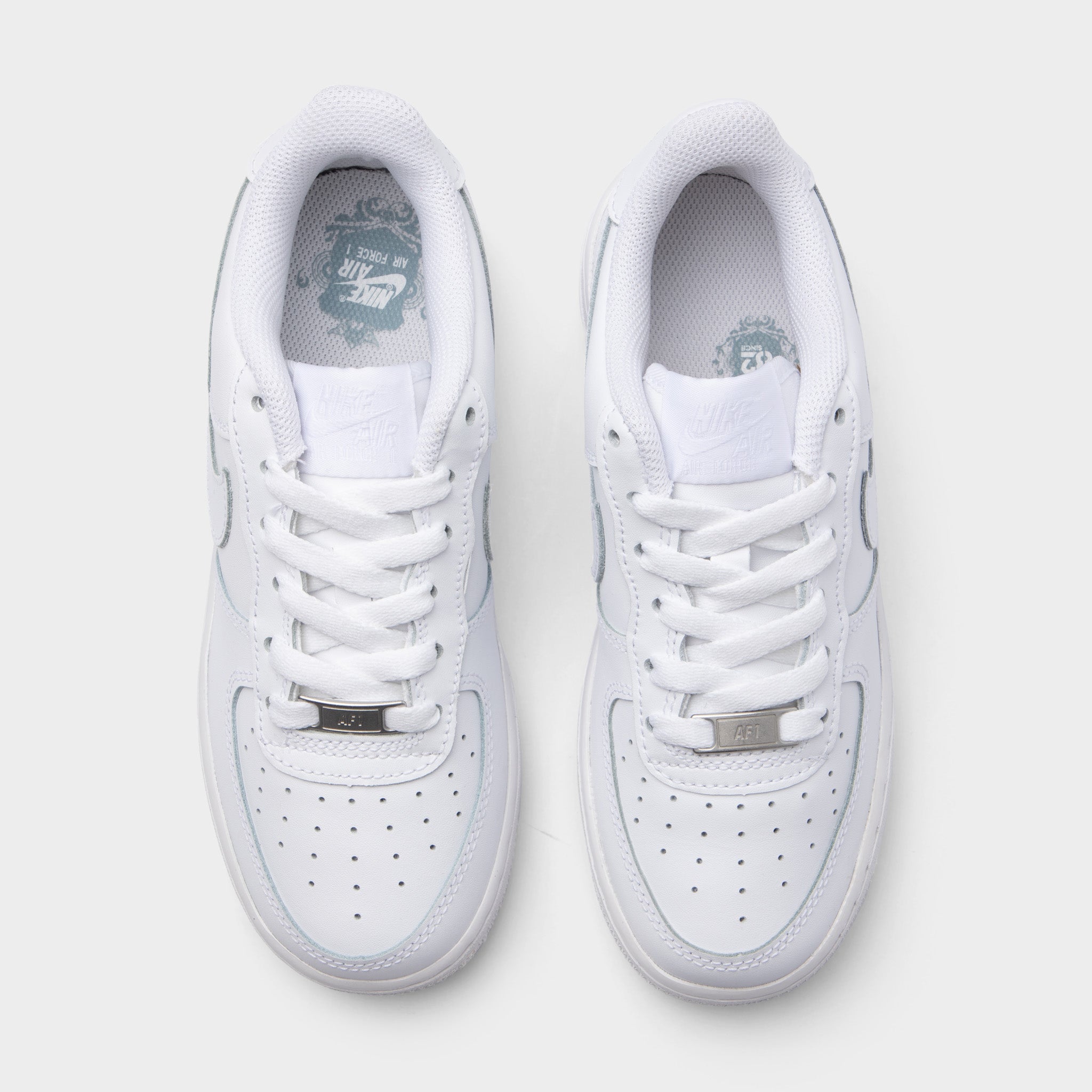 Nike Air Force 1 LE GS White / White – JD Sports