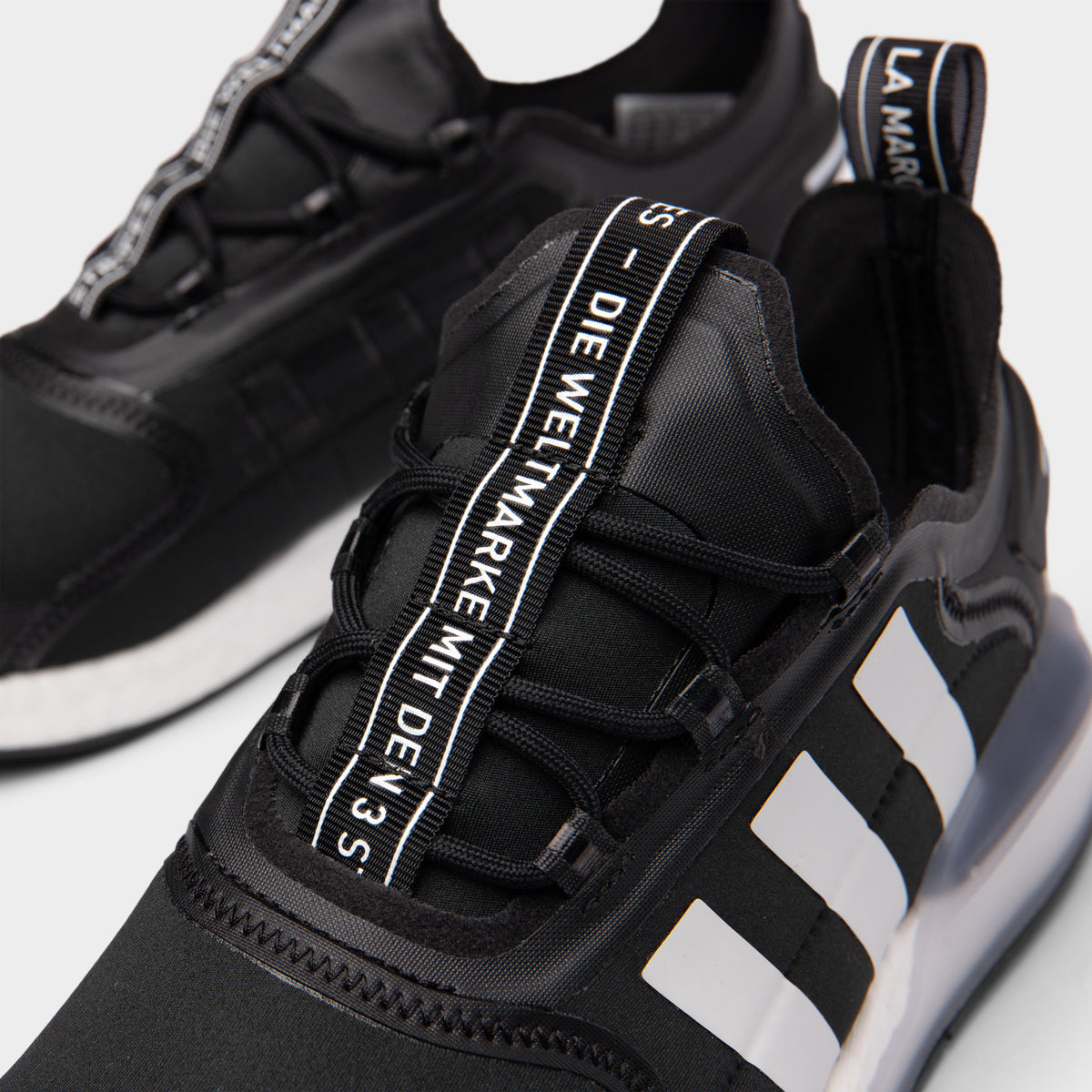 nmd core black cloud white