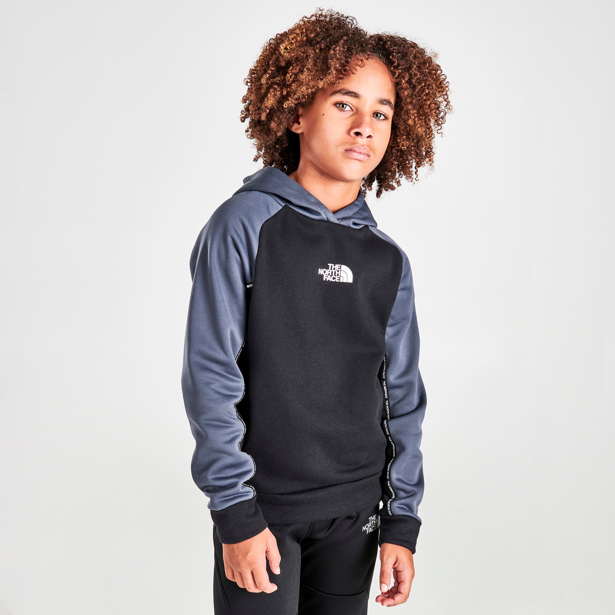 The North Face Childrens Rochefort Pullover Hoodie / TNF Black